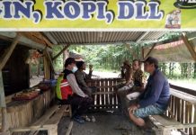 Patroli Dialogis Polsek Senori Polres Tuban Berikan Himbauan Disiplin Protokol Kesehatan