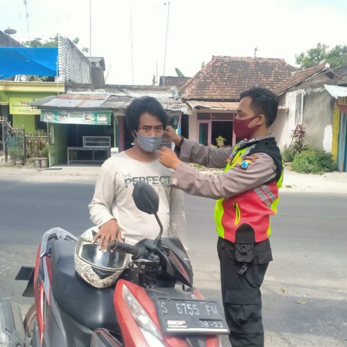 PhotoGrid_1596327862254