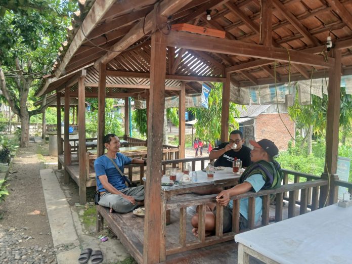 WhatsApp Image 2025-11-06 at 13.33.10