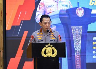 Polri Peringkat Pertama Nasional Monev KIP 2025, Kapolri: Ini Sebuah Apresiasi namun juga menjadi Sebuah Tantangan