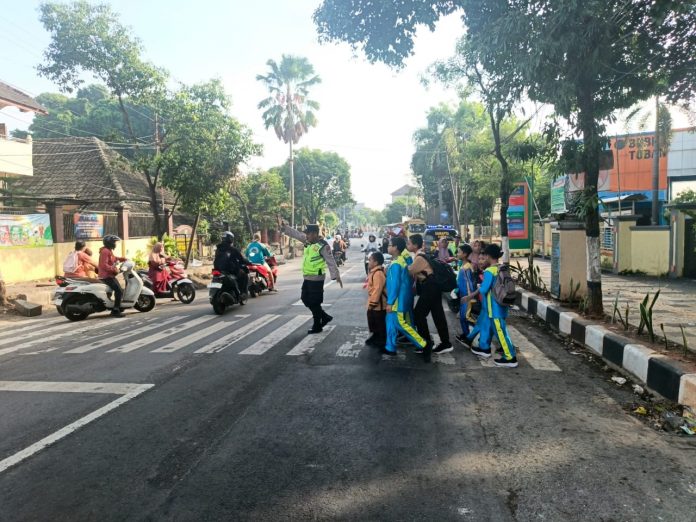 WhatsApp Image 2025-11-21 at 07.09.05